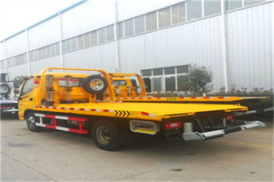 西固区附近拖车救援搭电